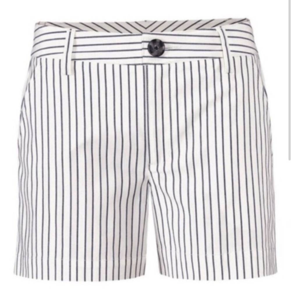 CAbi 5415 Viva Shorts Size 2 EUC Spring 2018